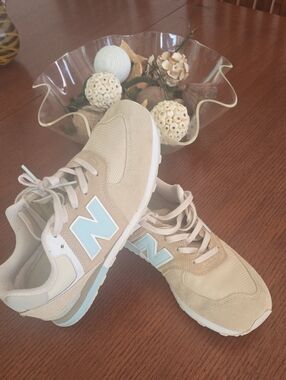 New Balance 574 Beige and Light Blue Retro Runner Sneakers